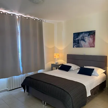 Appartamento Dinka Hvar Town