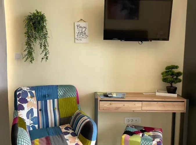 Dinka アパート *