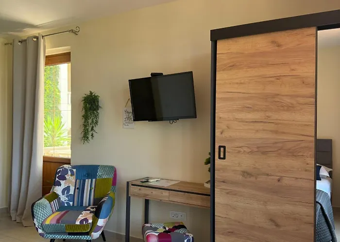 Dinka * フヴァル