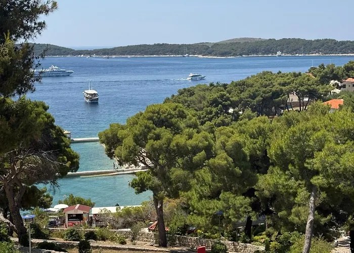 Dinka 公寓 赫瓦尔