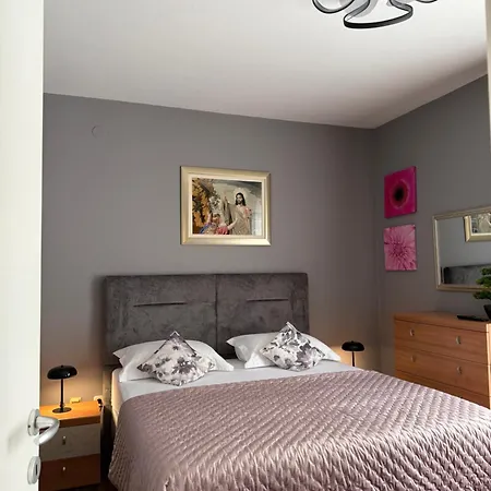 Dinka Apartment Hvar Town